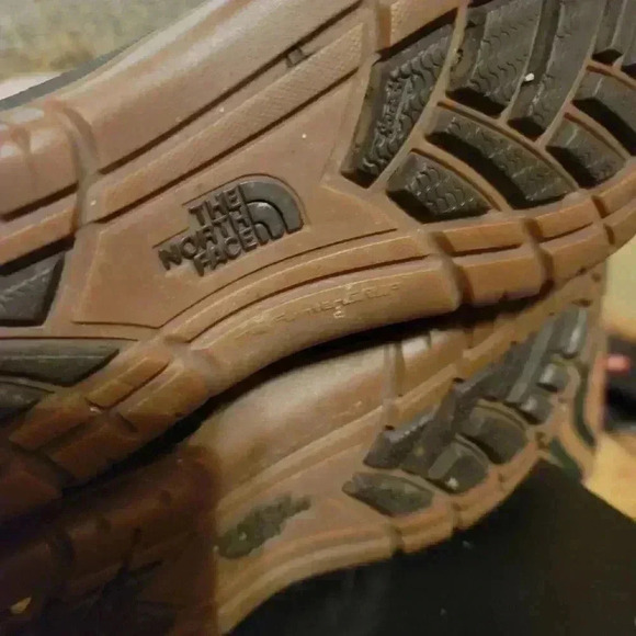 The North Face Shellista Tan Leather Pull On Winter Boots Women's Size 7.5 - Picture 8 of 8